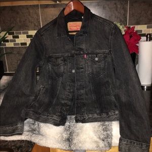 Men’s Levi Trucker Denim Jacket